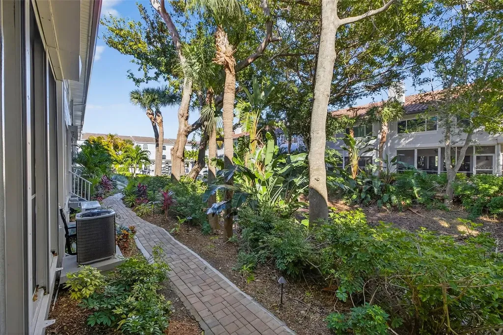 903 Pinellas Bayway S Tierra Verde FL 33715