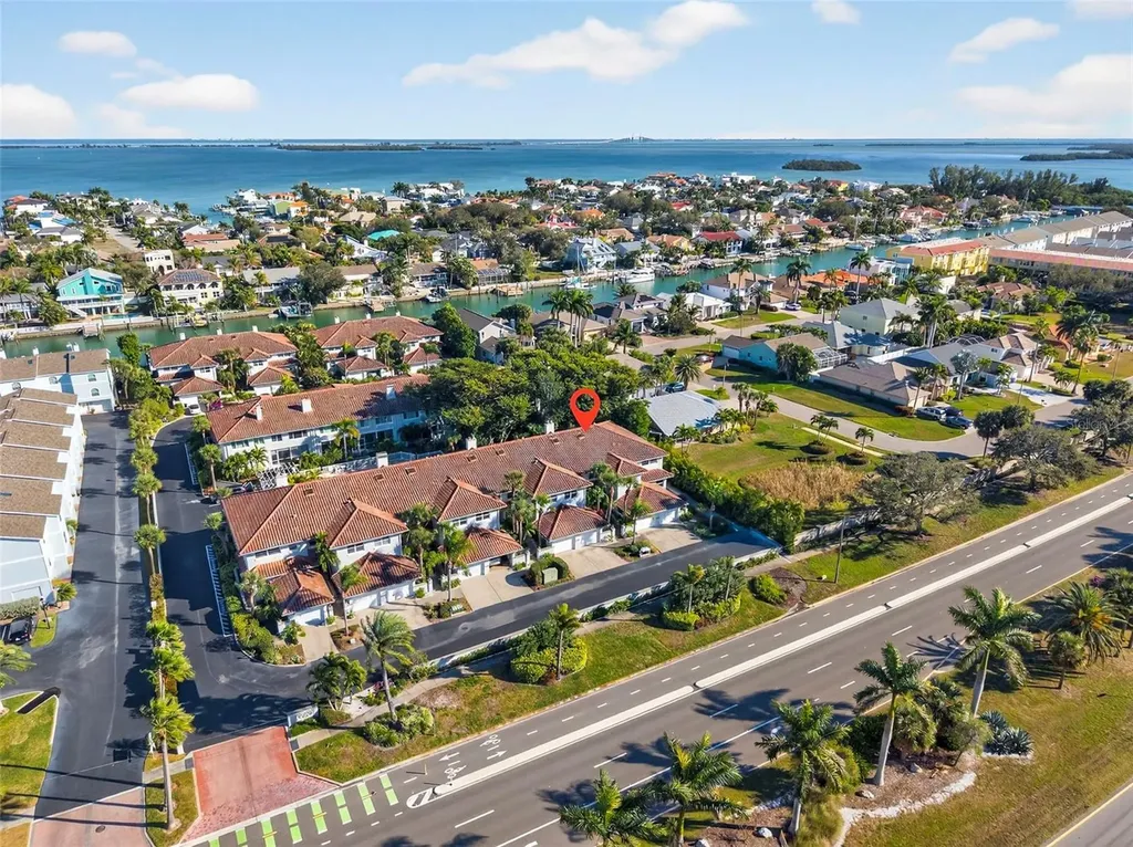 903 Pinellas Bayway S Tierra Verde FL 33715