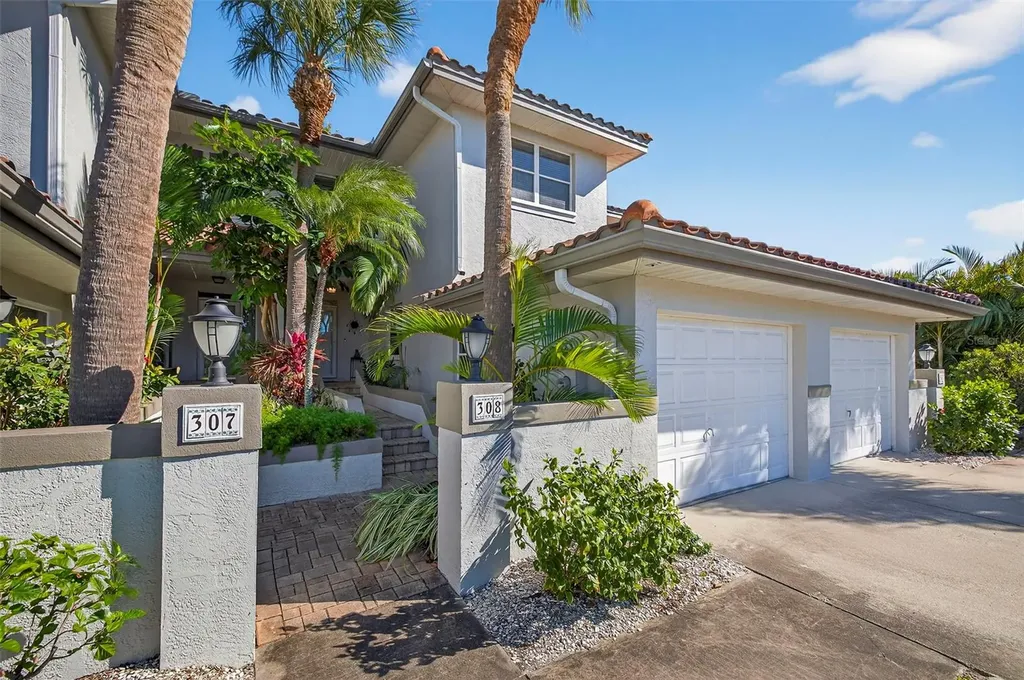 903 Pinellas Bayway S Tierra Verde FL 33715