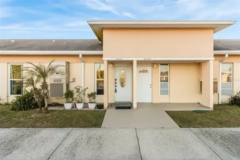 3037 Club Circle Lakeshore FL 33854