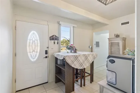 3037 Club Circle Lakeshore FL 33854