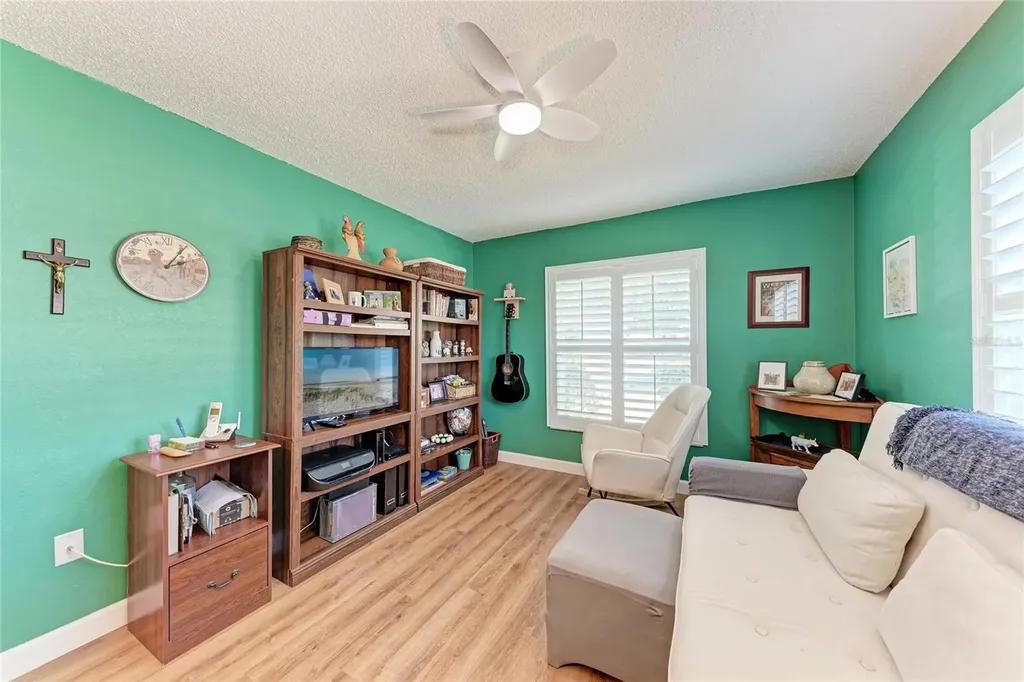 2808 60th Avenue W Bradenton FL 34207