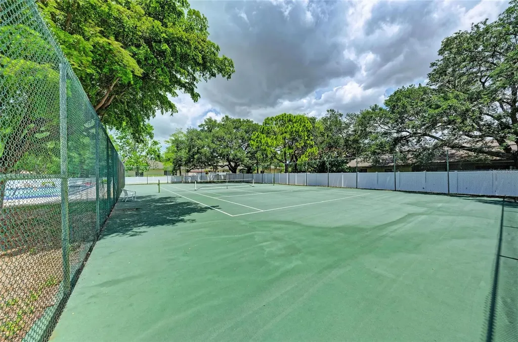 2808 60th Avenue W Bradenton FL 34207