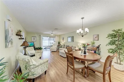 2808 60th Avenue W Bradenton FL 34207