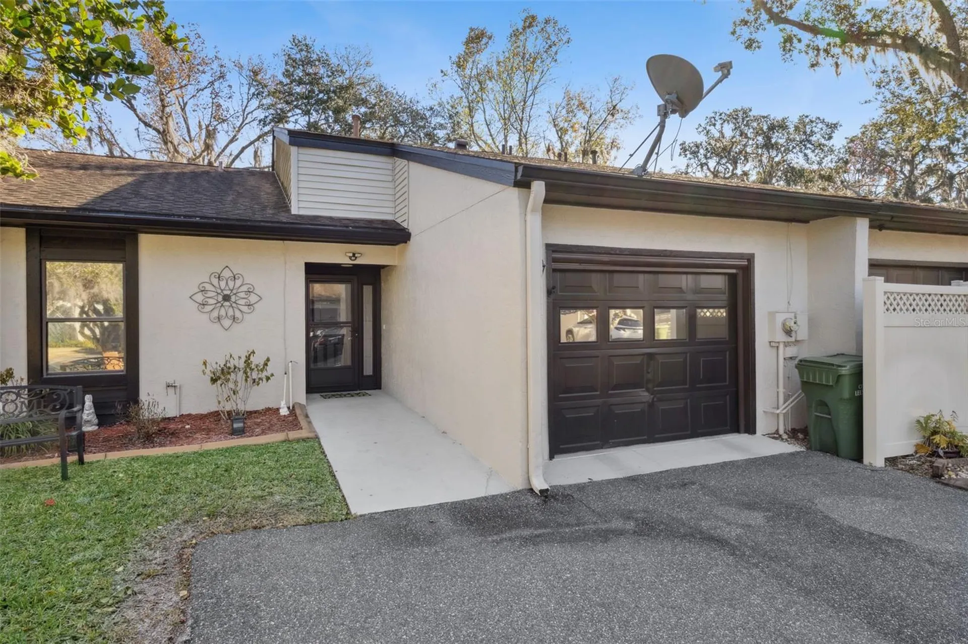 916 Belle Oak Drive Leesburg FL 34748
