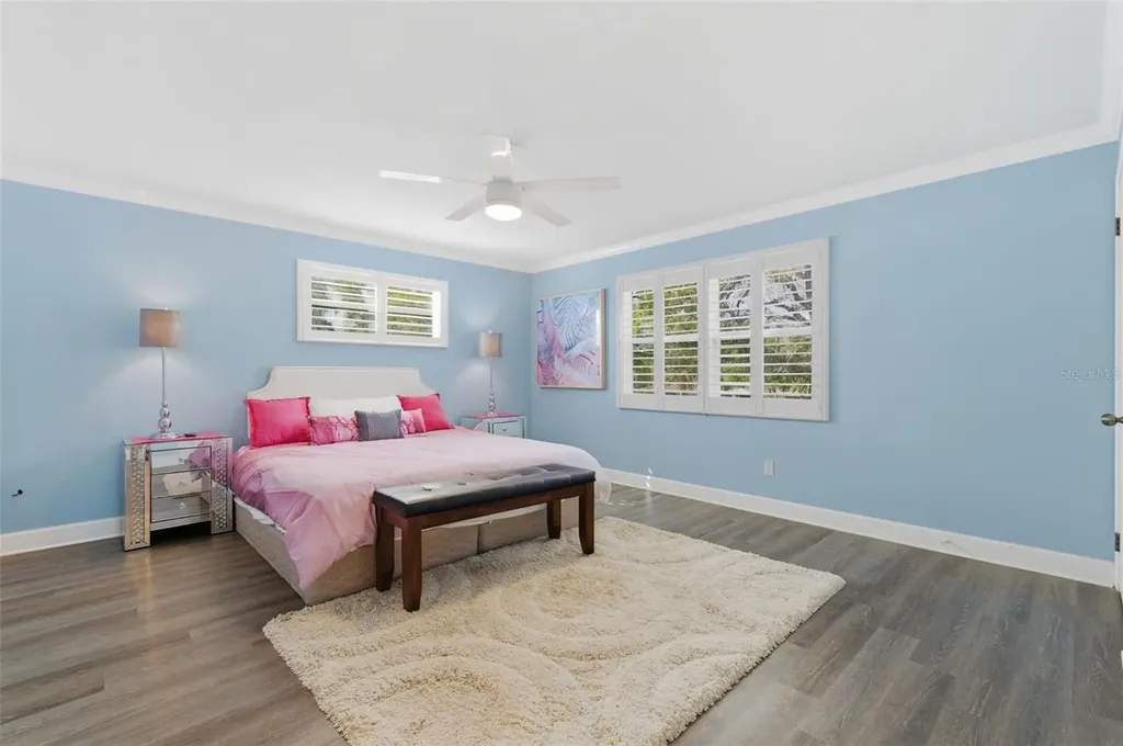 2928 68th Avenue S St Petersburg FL 33712