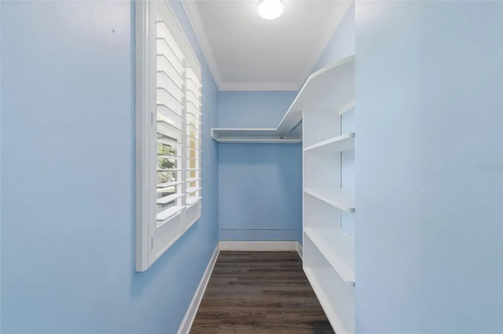 2928 68th Avenue S St Petersburg FL 33712