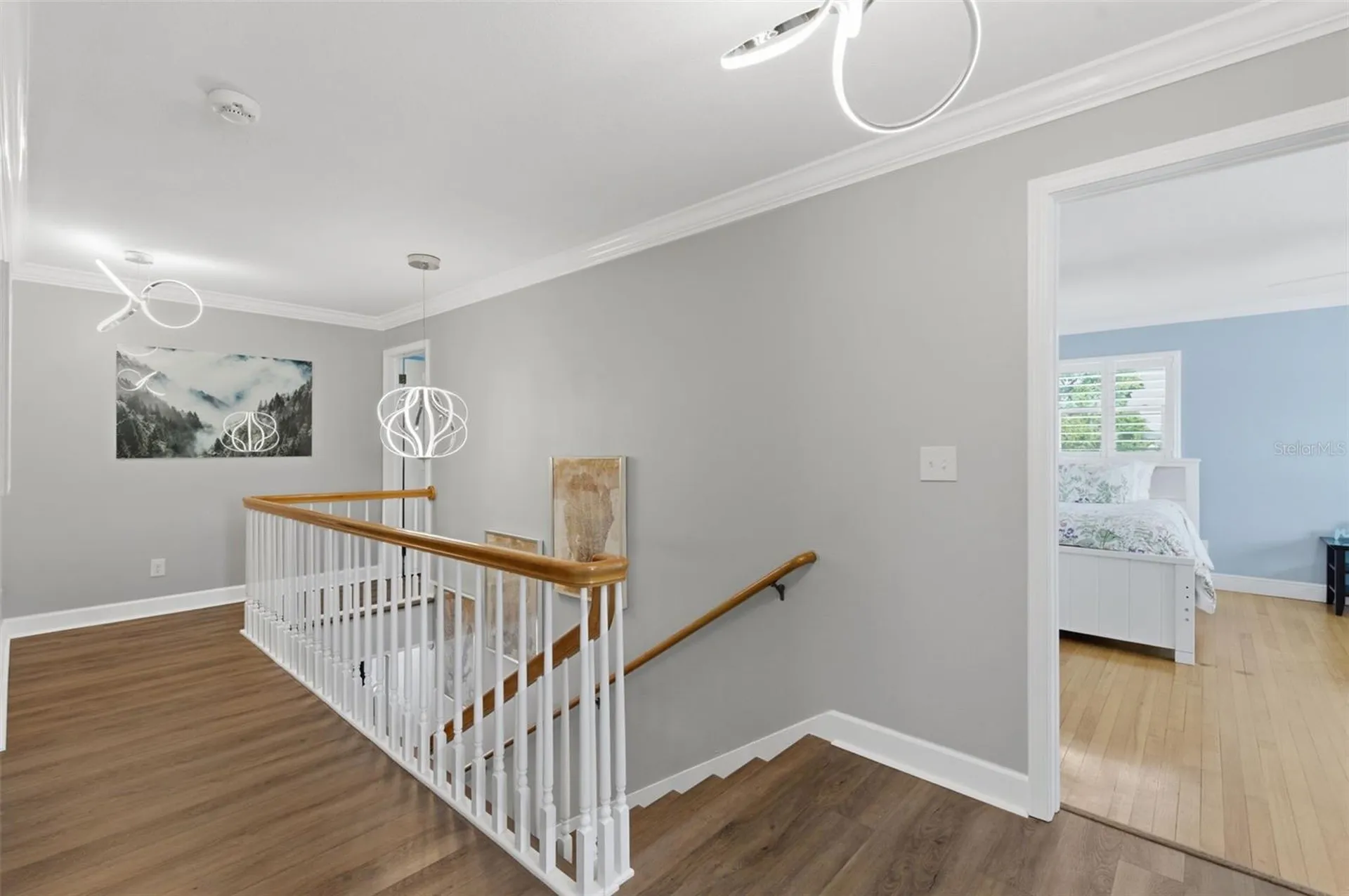 2928 68th Avenue S St Petersburg FL 33712