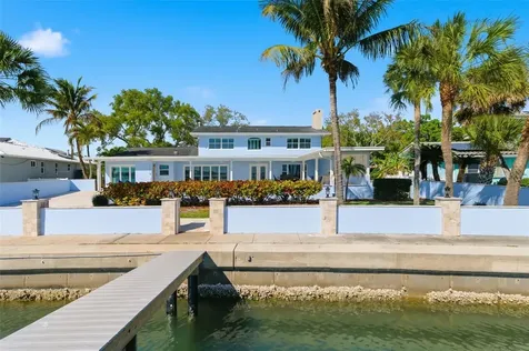 2928 68th Avenue S St Petersburg FL 33712