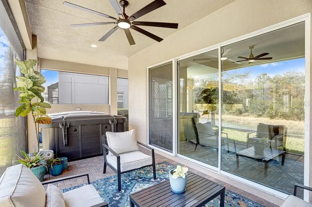 2436 Oakwood Preserve Drive Wesley Chapel FL 33543