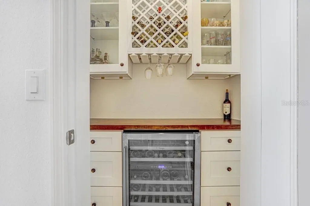 2436 Oakwood Preserve Drive Wesley Chapel FL 33543