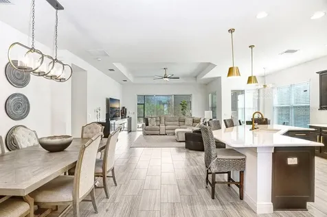 2436 Oakwood Preserve Drive Wesley Chapel FL 33543