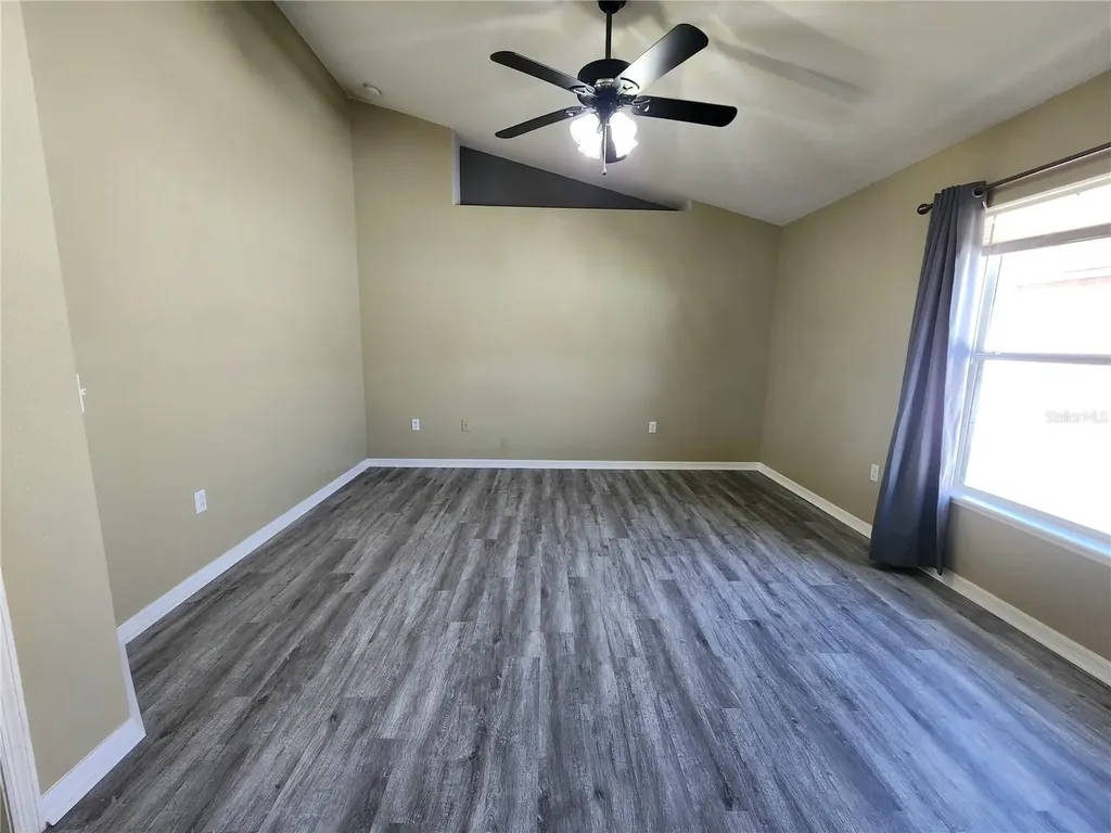 4017 Longworth Loop Kissimmee FL 34744