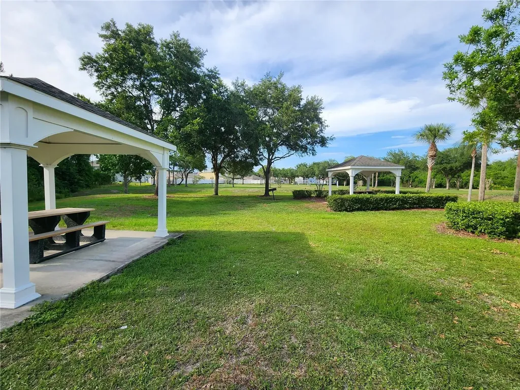 4017 Longworth Loop Kissimmee FL 34744