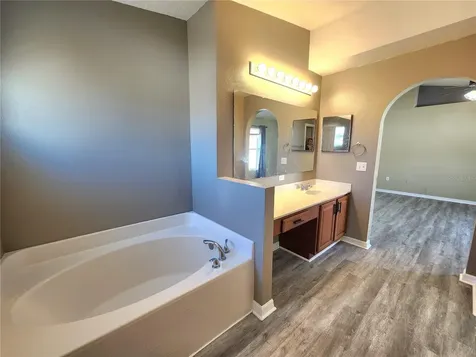4017 Longworth Loop Kissimmee FL 34744