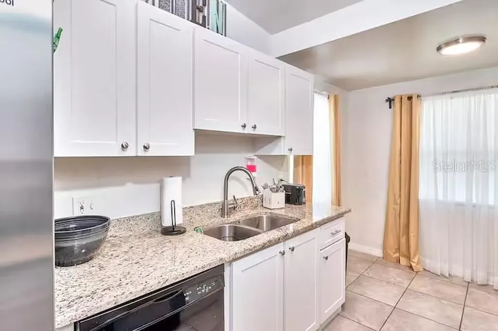 2804 N 33rd Street Tampa FL 33605