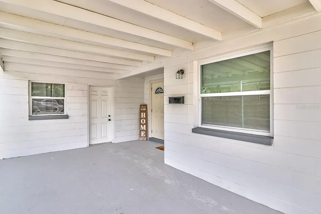 2804 N 33rd Street Tampa FL 33605