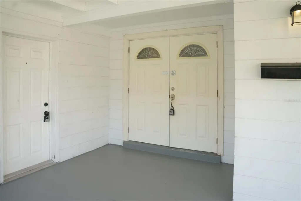 2804 N 33rd Street Tampa FL 33605