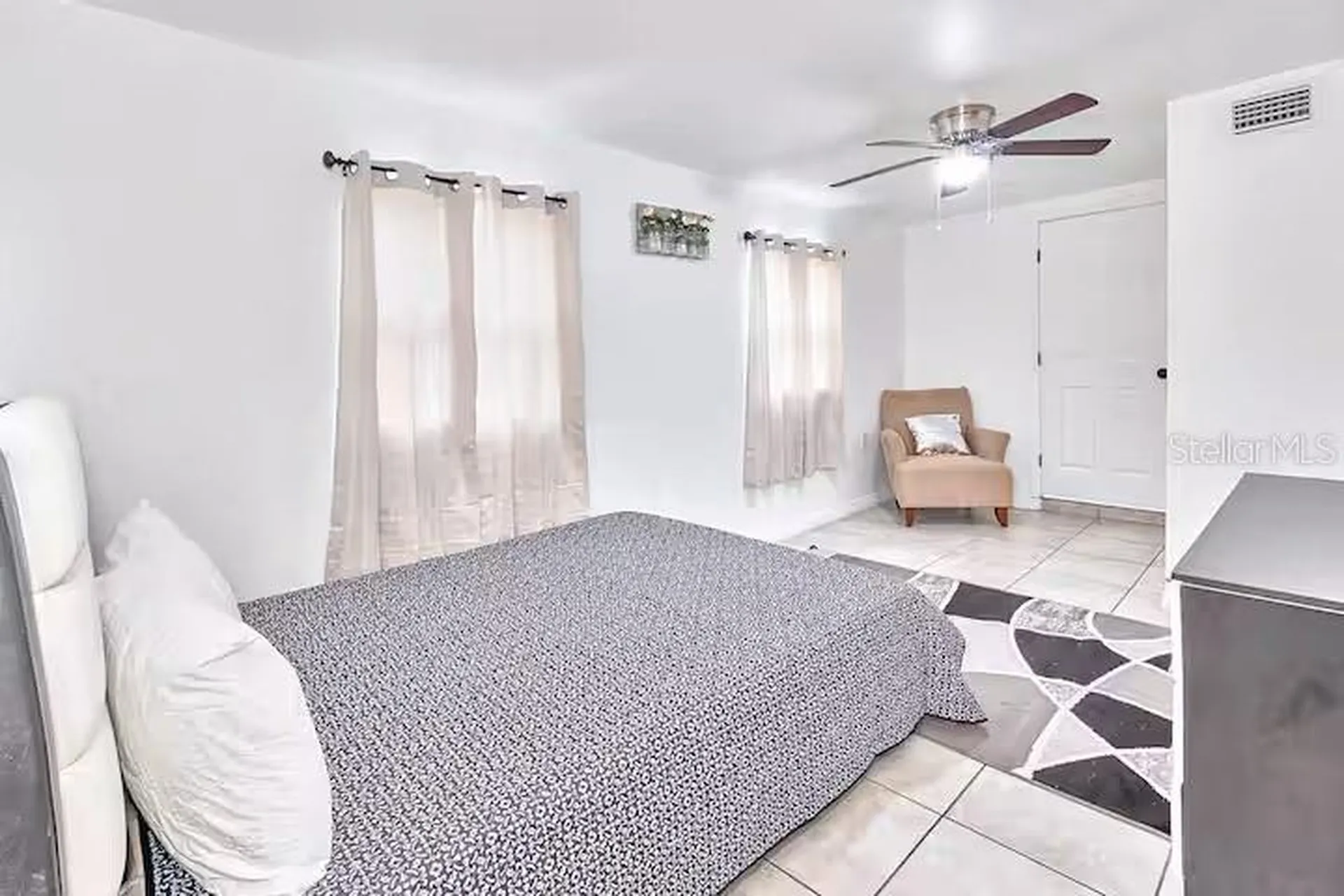 2804 N 33rd Street Tampa FL 33605