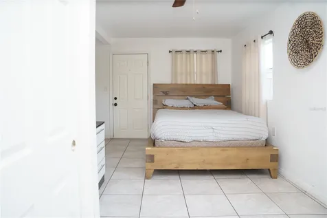 2804 N 33rd Street Tampa FL 33605