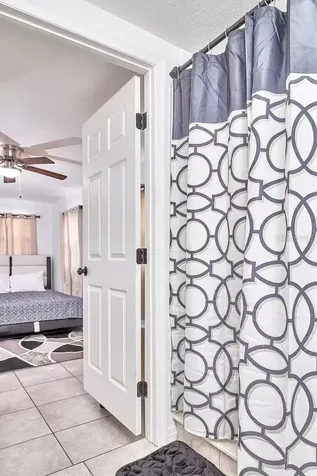 2804 N 33rd Street Tampa FL 33605