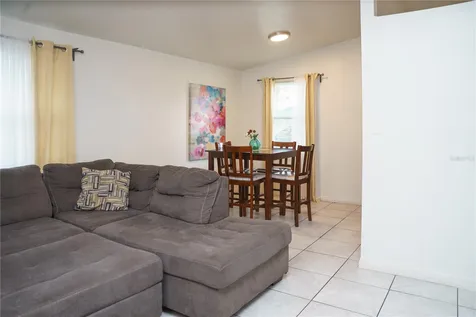 2804 N 33rd Street Tampa FL 33605