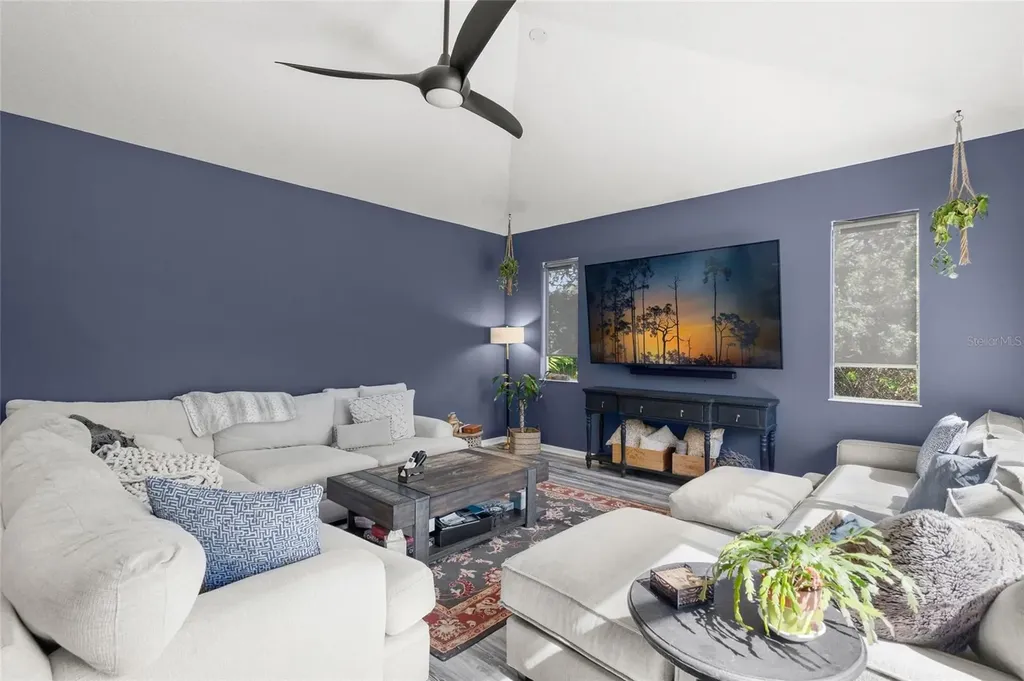 6723 Tailfeather Way Bradenton FL 34203