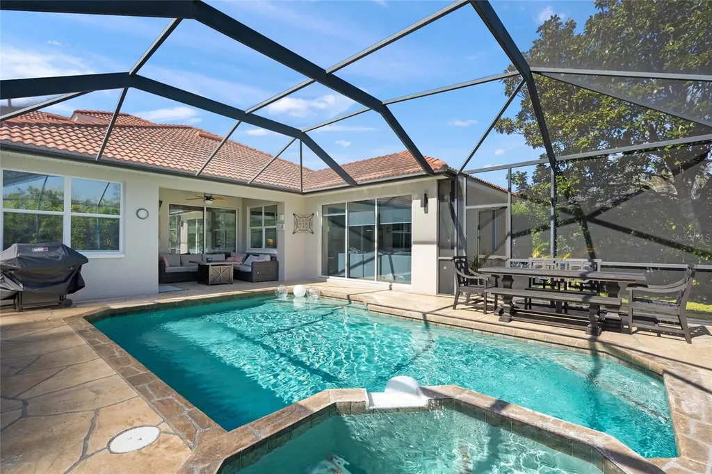 6723 Tailfeather Way Bradenton FL 34203
