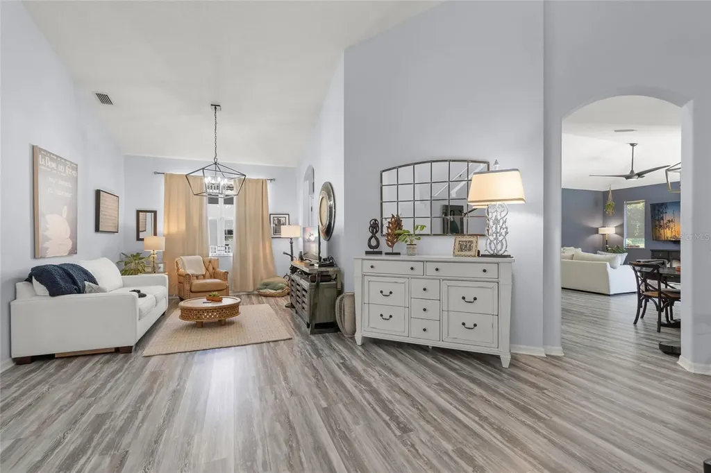 6723 Tailfeather Way Bradenton FL 34203