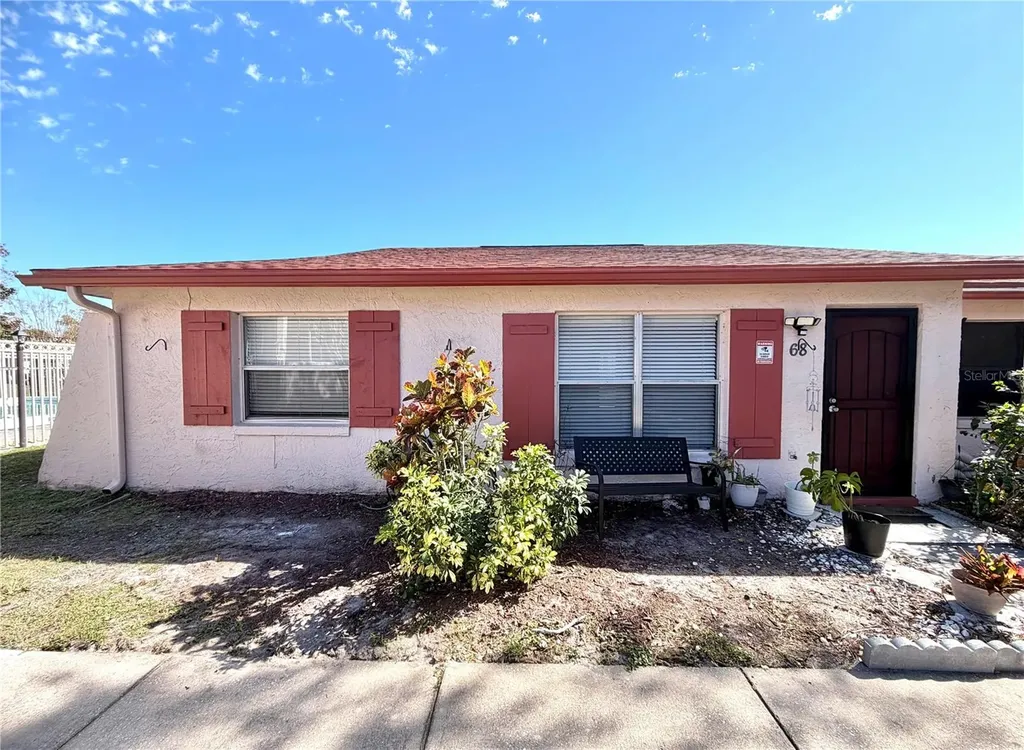 68 S Marbrisa Way Kissimmee FL 34743