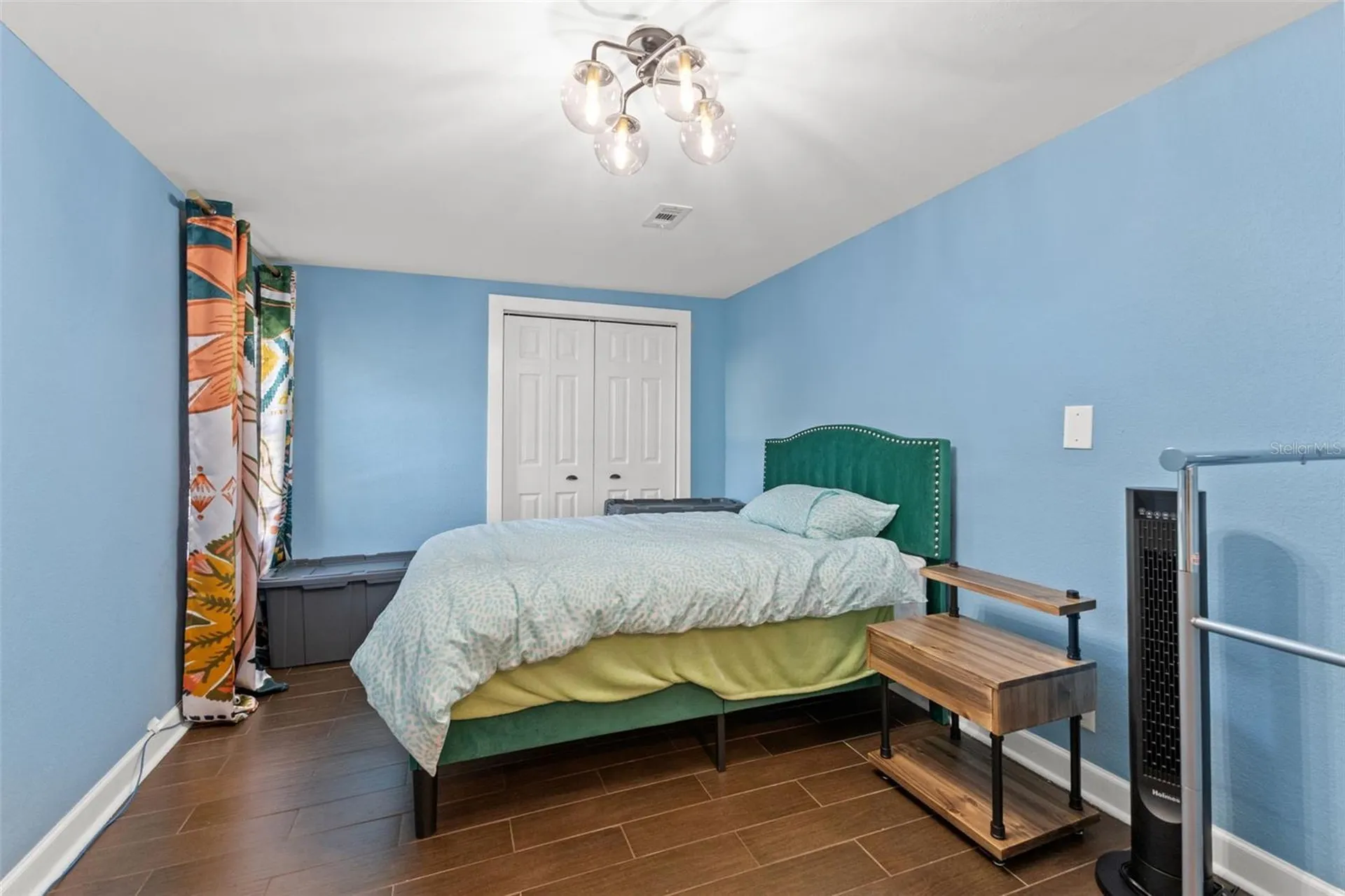 1747 26th Avenue N St Petersburg FL 33713