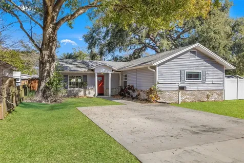 1747 26th Avenue N St Petersburg FL 33713