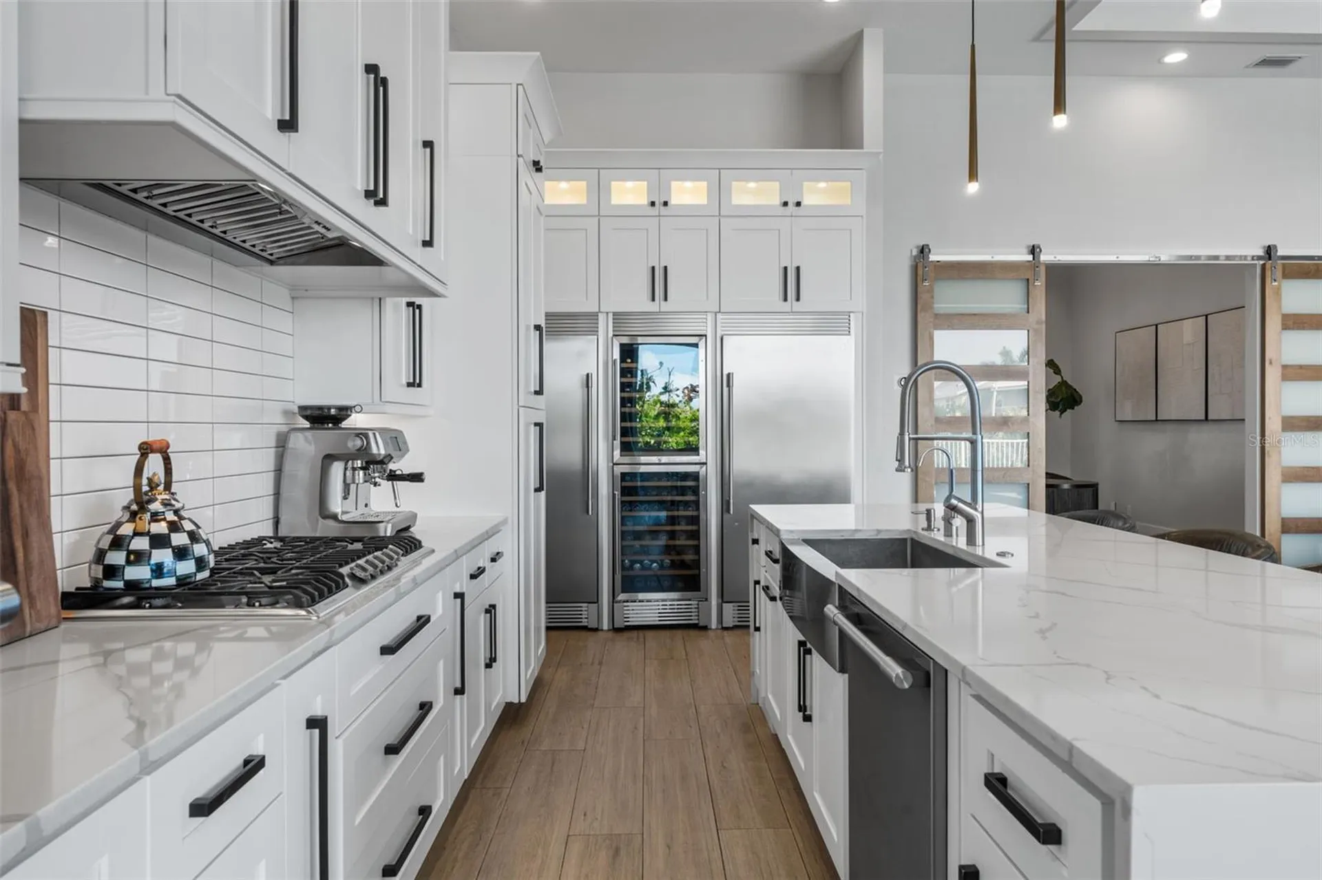 1643 Stanford Lane Sarasota FL 34231