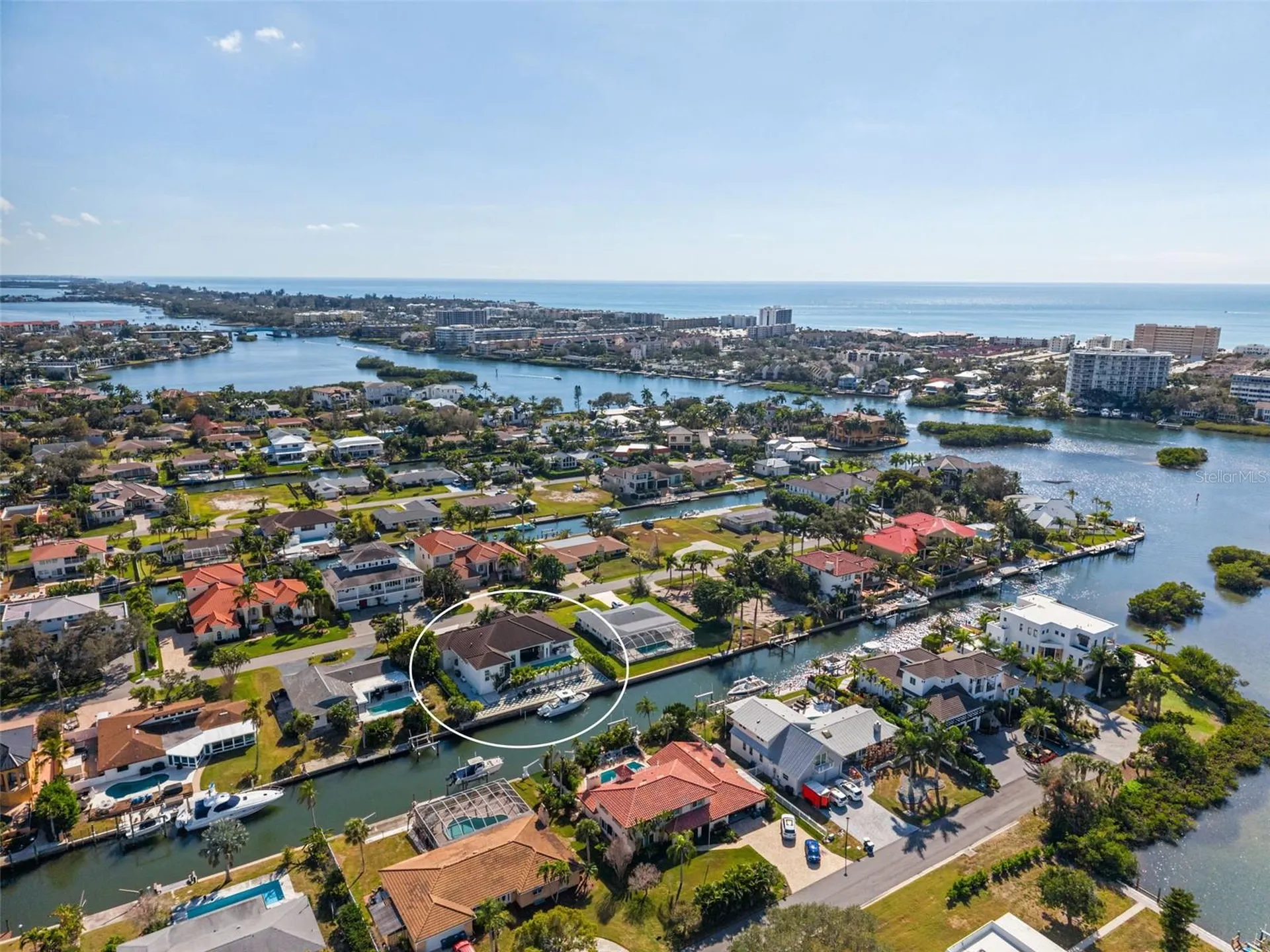 1643 Stanford Lane Sarasota FL 34231