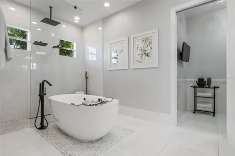 1643 Stanford Lane Sarasota FL 34231