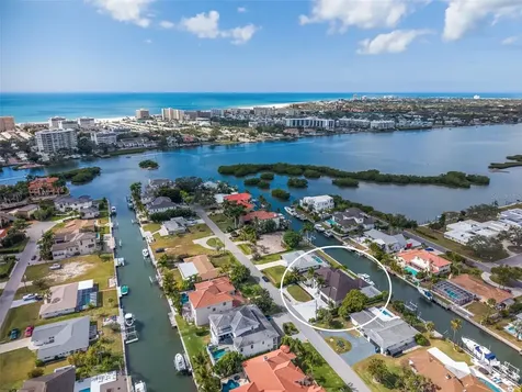 1643 Stanford Lane Sarasota FL 34231