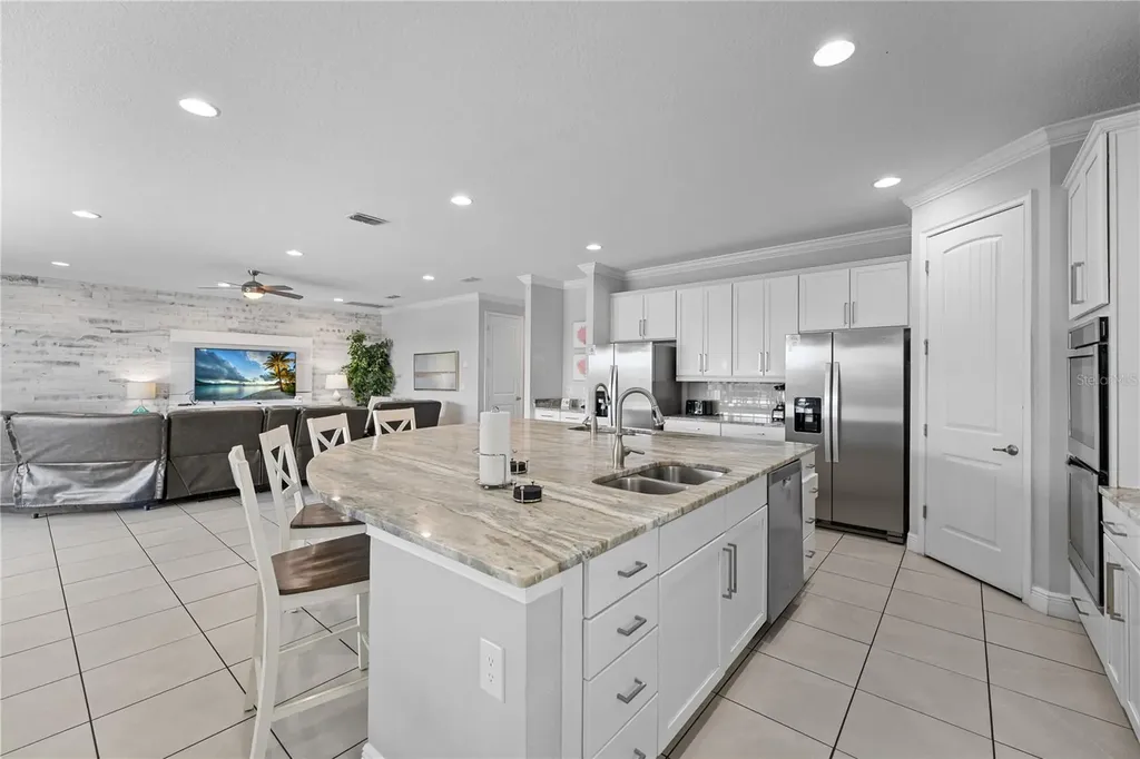 7664 Fairfax Drive Kissimmee FL 34747