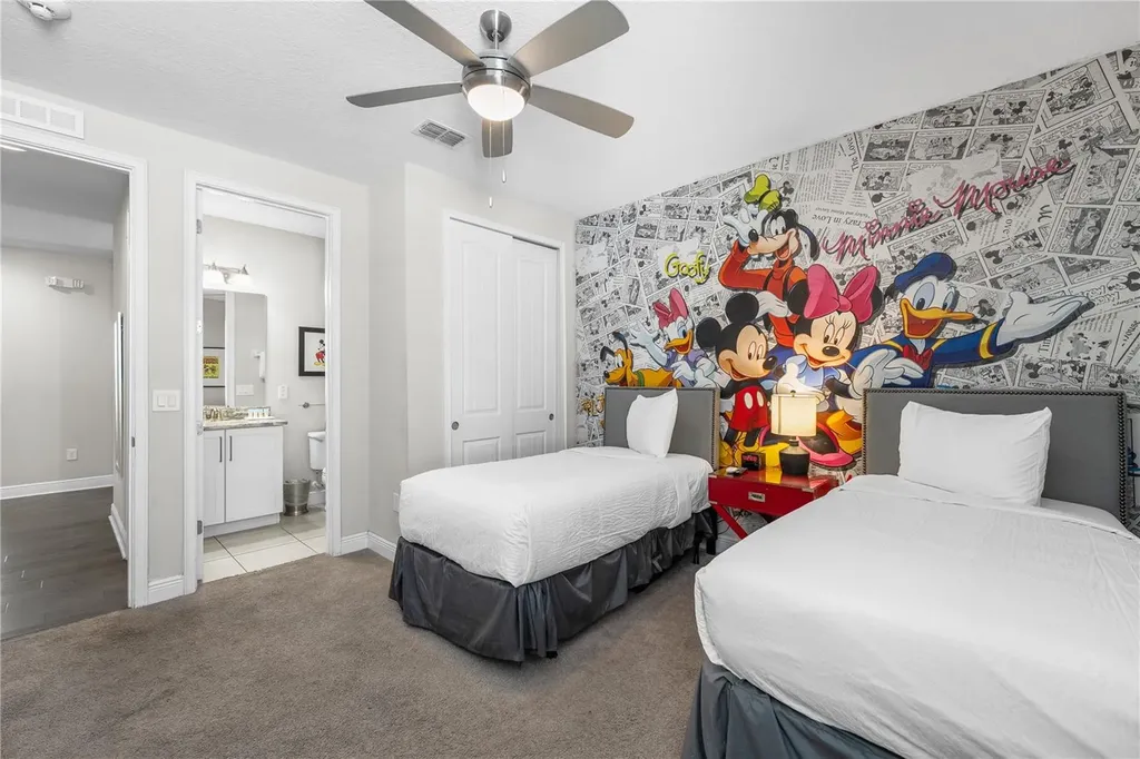 7664 Fairfax Drive Kissimmee FL 34747