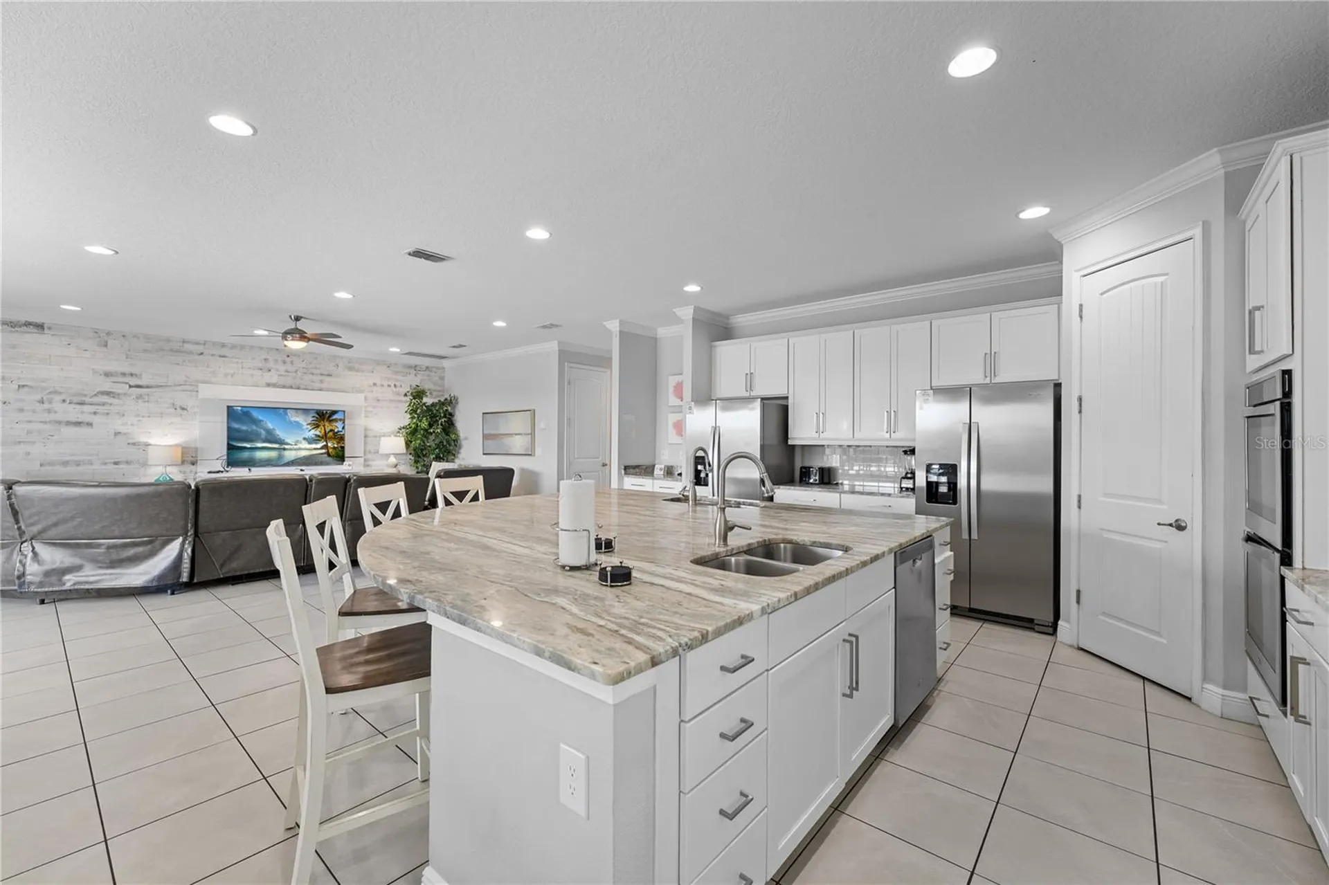 7664 Fairfax Drive Kissimmee FL 34747