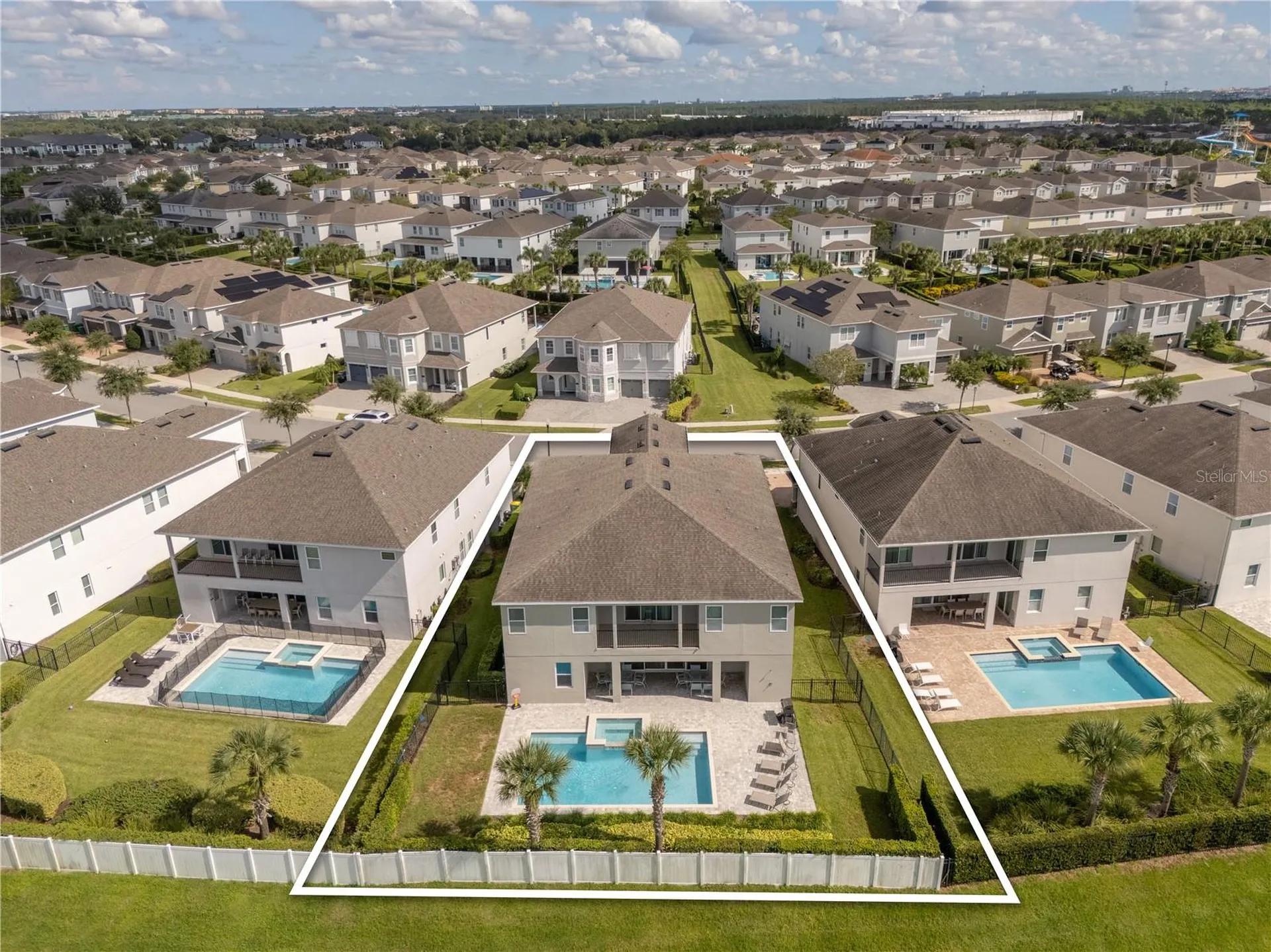 7664 Fairfax Drive Kissimmee FL 34747