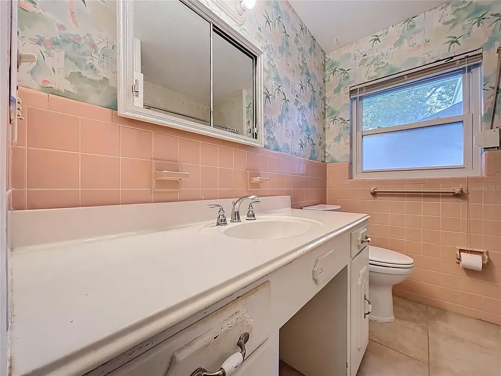 1002 Bay Breeze Terrace Largo FL 33770