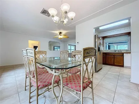 1002 Bay Breeze Terrace Largo FL 33770