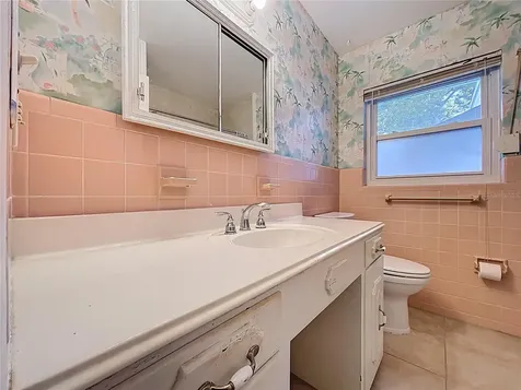 1002 Bay Breeze Terrace Largo FL 33770