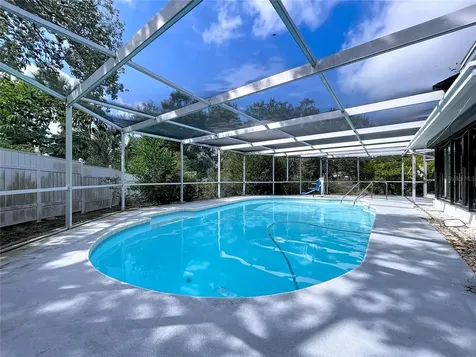 1002 Bay Breeze Terrace Largo FL 33770