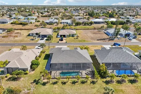 242 Fairway Road Rotonda West FL 33947