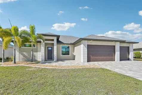 242 Fairway Road Rotonda West FL 33947