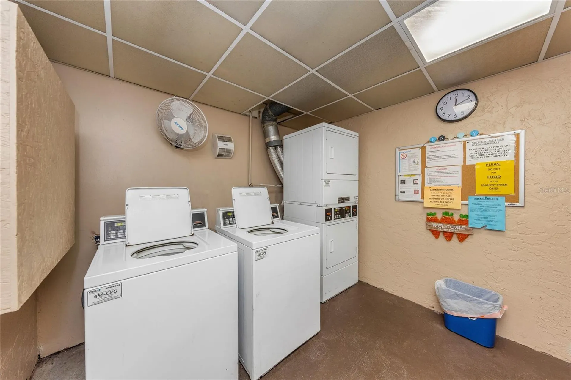 10032 65th Avenue N St Petersburg FL 33708