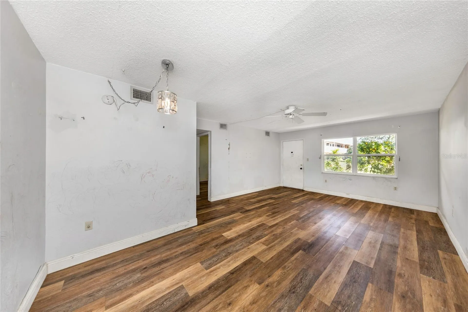 10032 65th Avenue N St Petersburg FL 33708