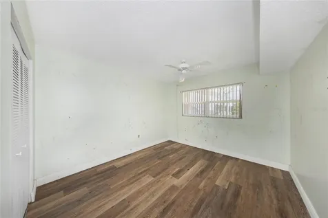 10032 65th Avenue N St Petersburg FL 33708