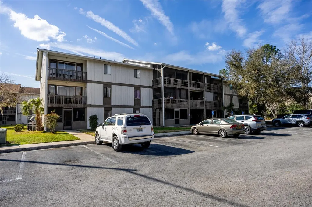 6519 W Newberry Gainesville FL 32605